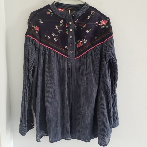 Free People Hearts & Colors Long Sleeve Shirt - Picture 3 of 7